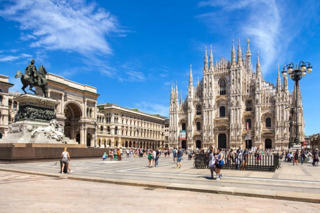 Štýlové Miláno a historické Bergamo LETECKY