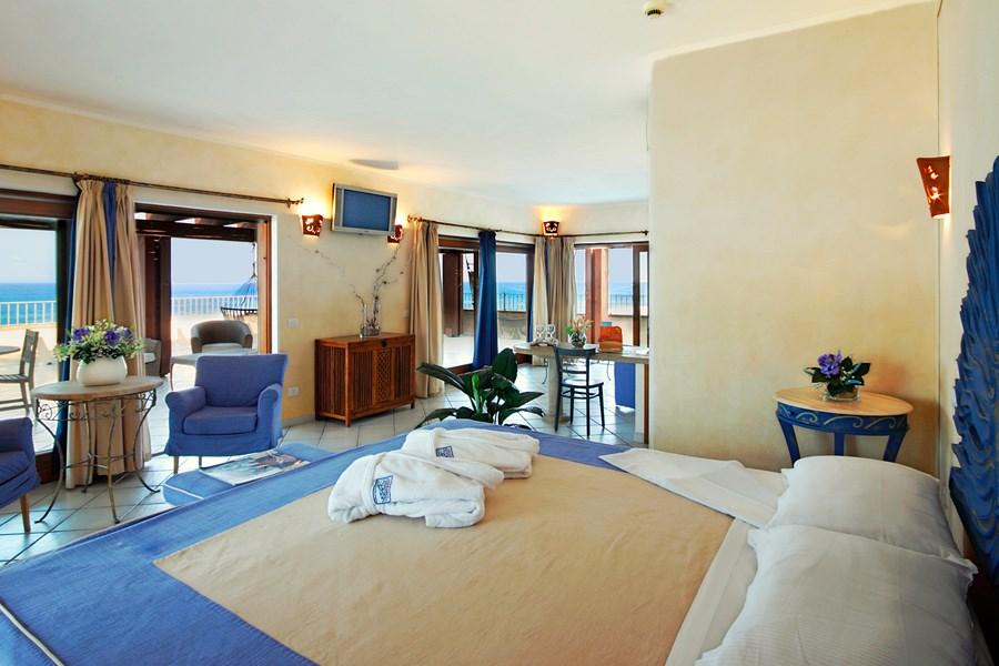 HOTEL LA DUNA BIANCA_POKOJ PREZIDENT.jpg