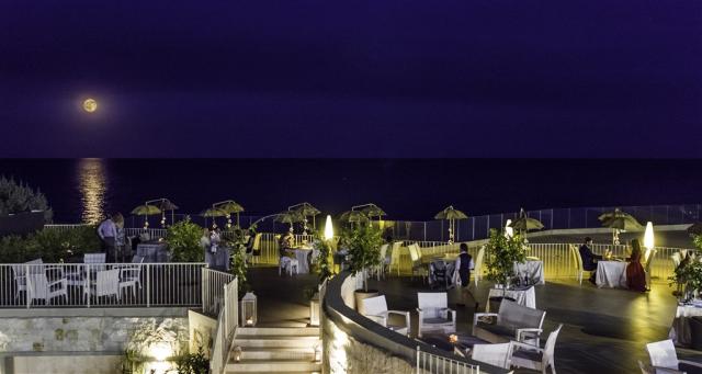 Restaurant_Forte terrace_dinner.jpg