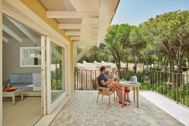 Le Palme Roof Terrace.jfif