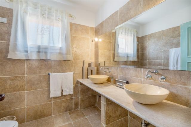 CALA_CATERINA_koupelna_suite.jpg