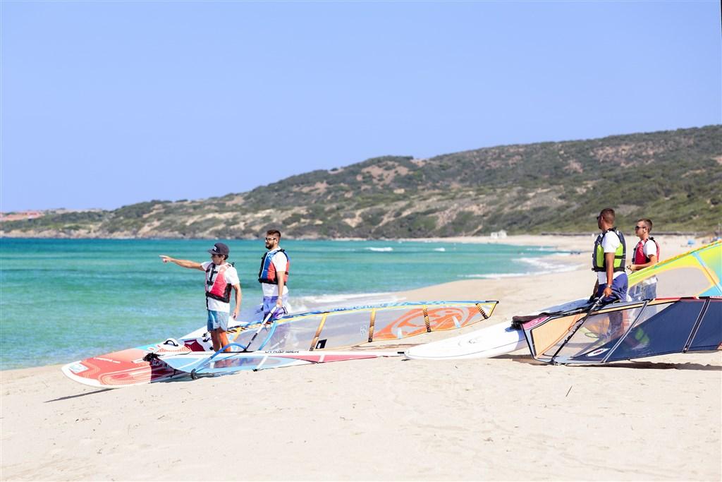 44_Dune_spiaggia_lezioni_windsurf_RGB1.jpg