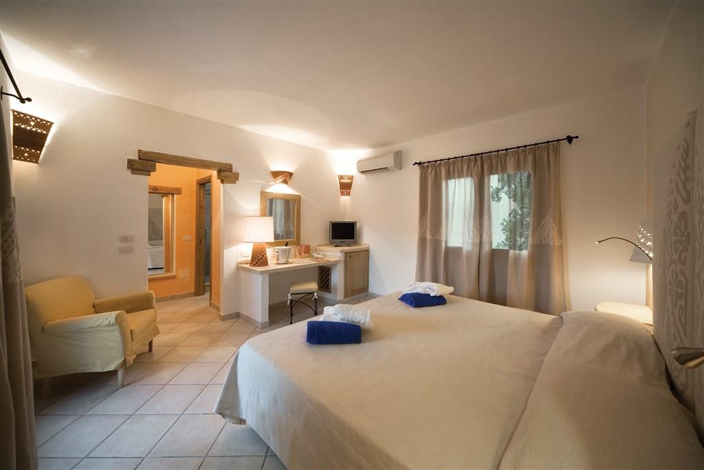 HOTEL LE SABINE_POKOJ SUITE2.jpg