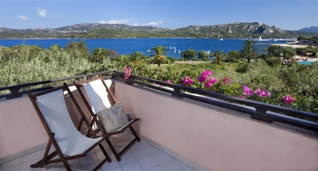 16_Falco_suite_il_borgo_vm_verandaARGB.jpg