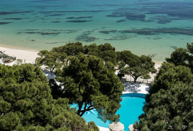 FORTE VILLAGE RESORT- HOTEL CASTELLO_BAZÉN HOTELU CASTELLO.jpg