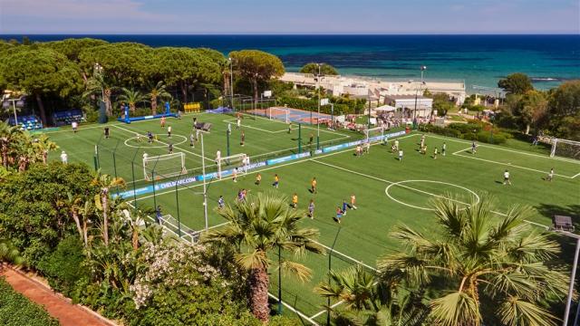 sport_football field1.jpg