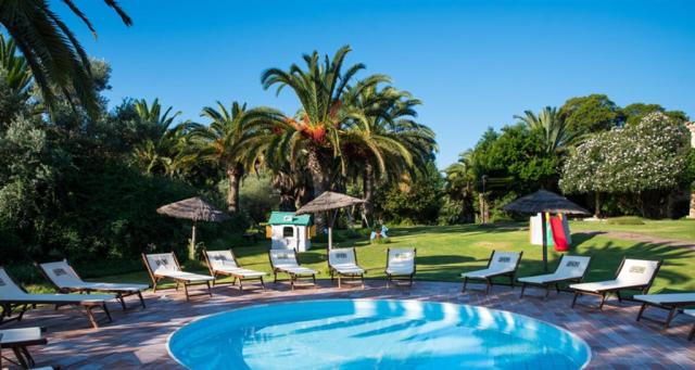 COSTA_DEI_FIORI_pool-4.jpg