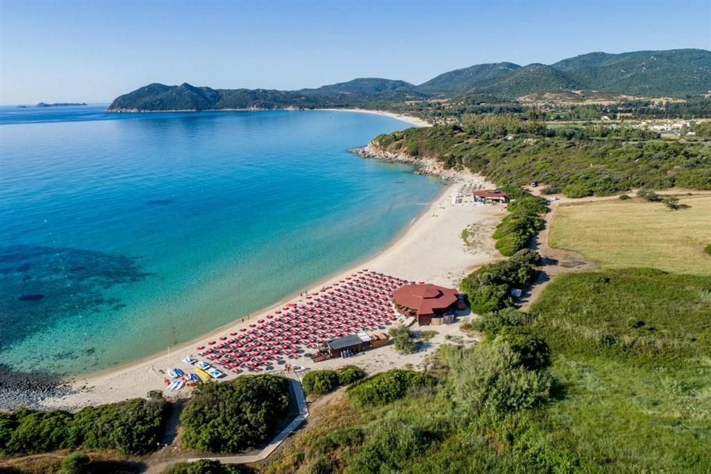 sant_elmo_beach_hotel_sea_mare_sardinia beach.jpg