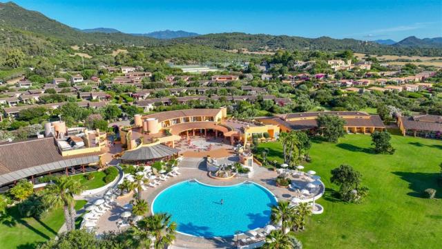 Hotel Sant`Elmo Beach