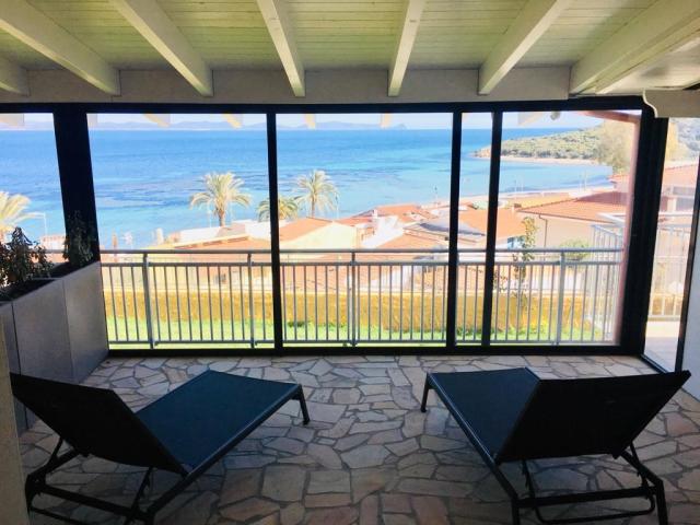 Suite SV  -J. Suite SV  Veranda.jpg