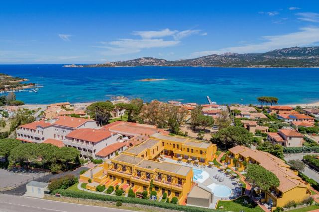 Hotel_sardegna_cannigione.jpg