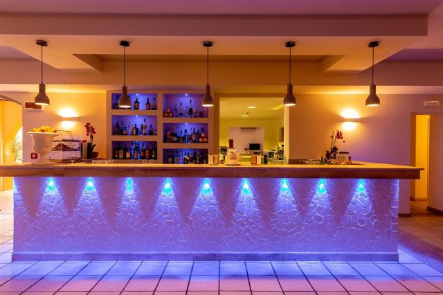 BLU_HOTEL_LACONIA_8622.JPG