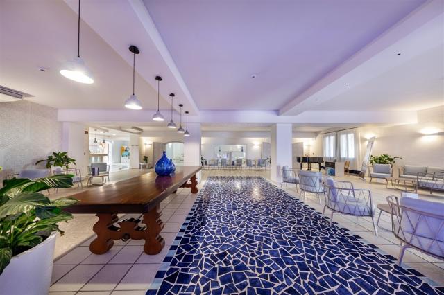 BLU_HOTEL_LACONIA_8661.jpg