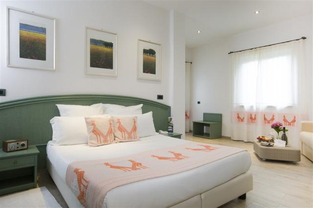 Junior Suite_11.jpg