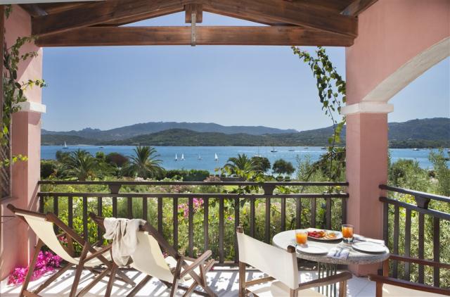 CALA_DI_FALCO_STAND_BORGO_VERANDA.jpg
