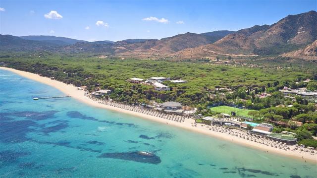 Beach_Forte village_Tyson 20191.jpg