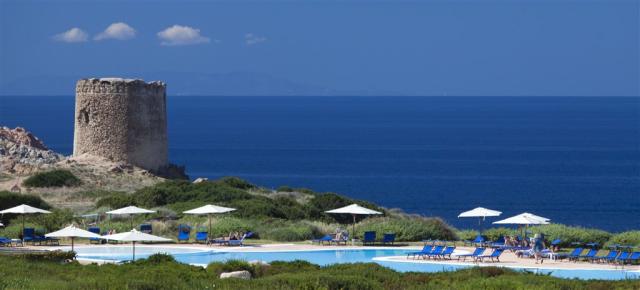 2bis_Torre_piscina_con_torre_zoomRGB.jpg
