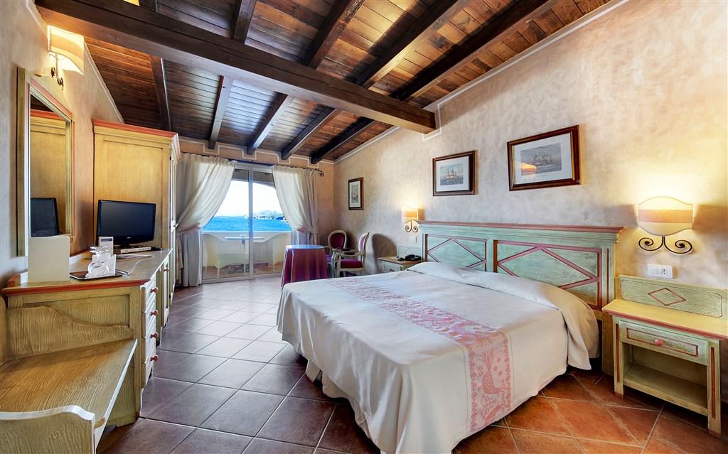 COLONNA_RESORT_pokoj_standard_s_vyhledem_na_more.jpg