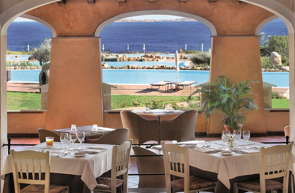 COLONNA_RESORT_Restaurant Pagoda.jpg