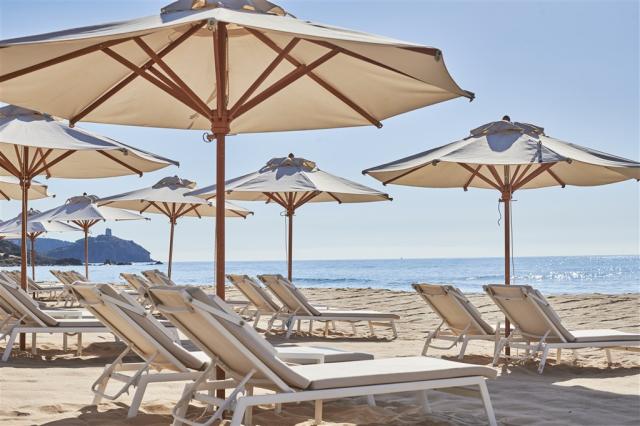 Dune di Campana_Sunbeds Detail1.jpg
