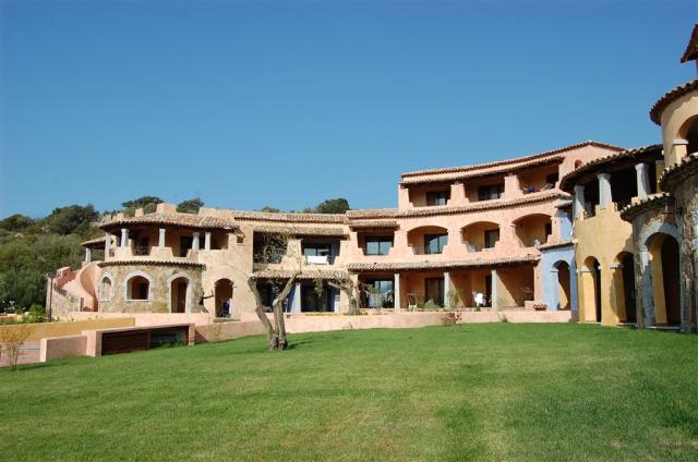 IL BORGO DI PUNTA MARANA 8.jpg
