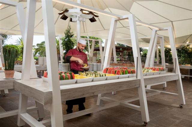 Tanka 300dpi-12 buffet Ristorante Oasys.jpg