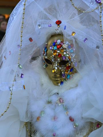 Slávny benátsky karneval aj s ubytovaním
