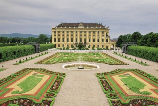 Veľkonočné trhy na zámku Schönbrunn: Rozprávka plná vôní a farieb