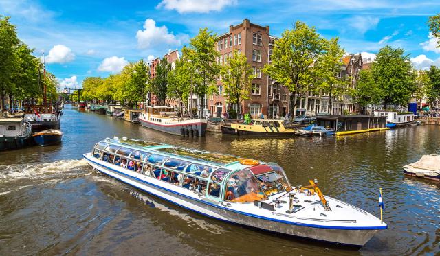 Letecký zájazd do Amsterdamu a výstava kvetín v Keukenhofe