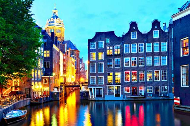 Letecký zájazd do Amsterdamu a výstava kvetín v Keukenhofe