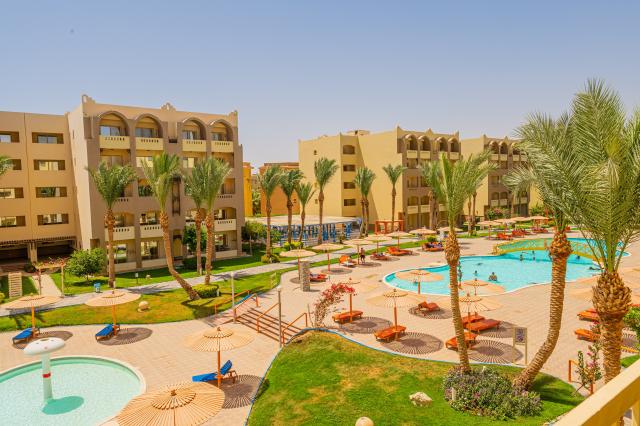 El Karma Aqua Beach Resort