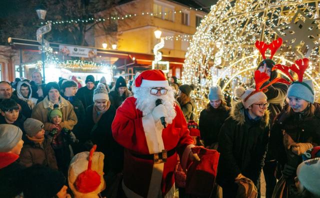 Advent v Ostrihome s korčuľovaním
