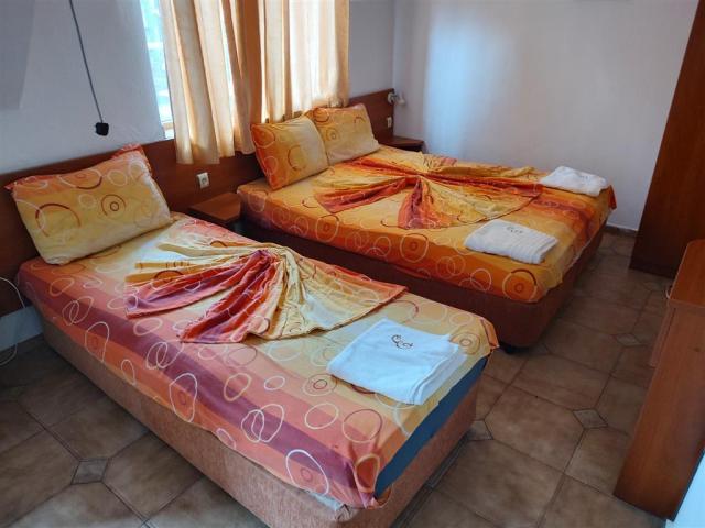 Trojlôžková izba