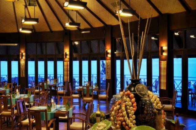 RESTAURACE
