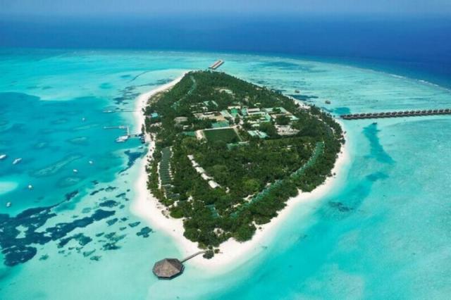 Meeru Island Resort