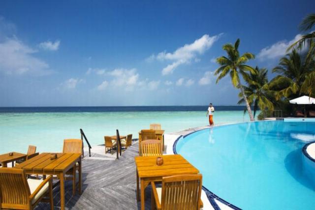Filitheyo Island Resort