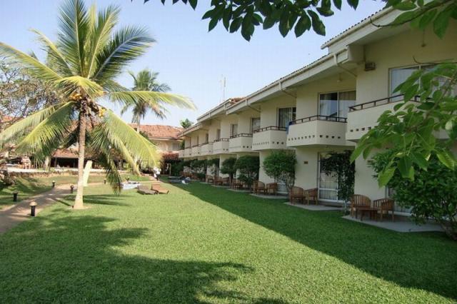 Hibiscus Beach Resort