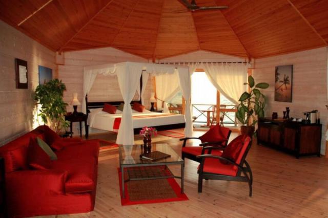 Kuredu Island Resort