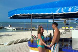 Aquamarina Beach Cancun