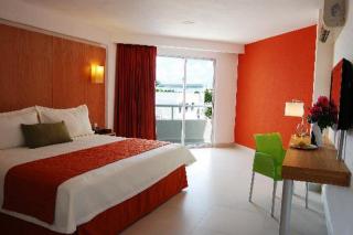 Ramada Cancun City