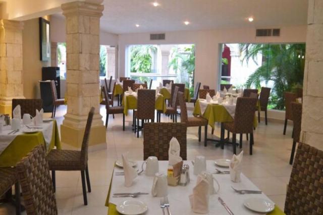 Adhara Hacienda Cancun