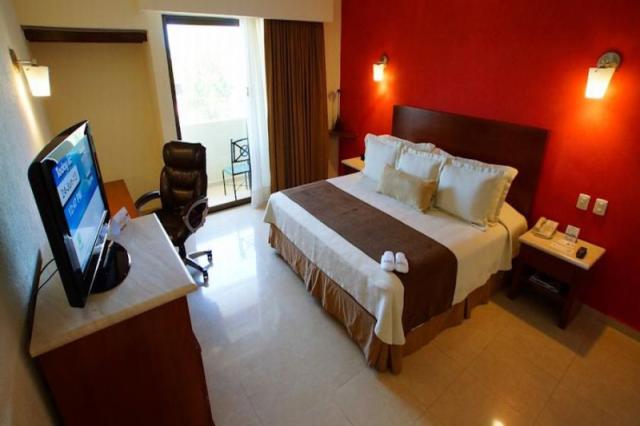 Adhara Hacienda Cancun