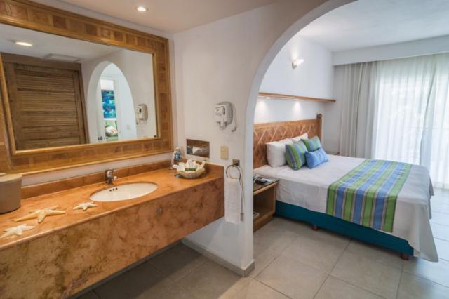 Beachscape Kin Ha Villas & Suites