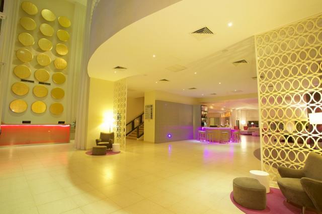 Nyx Cancun