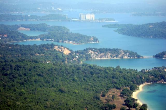 Nilaveli Beach