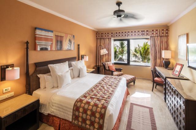 Barcelo Maya Palace Deluxe 