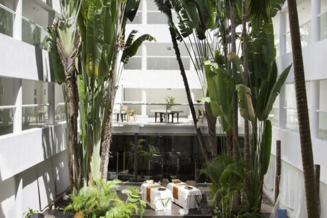Playacar Palace