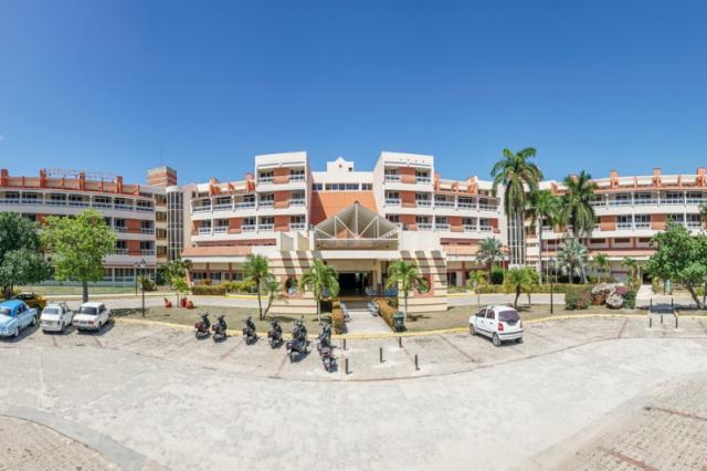 Occidental Arenas Blancas