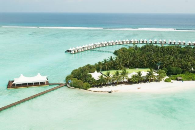 Cinnamon Hakuraa Huraa Maldives