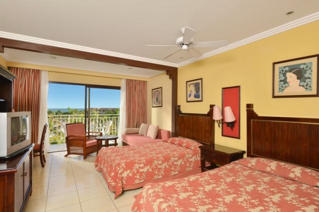 Iberostar Laguna Azul